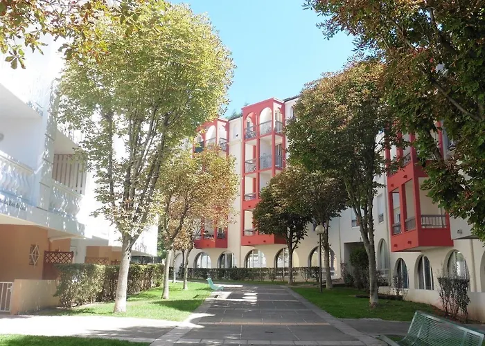 Renove Lamalou, Proche Thermes, Balcon, Animaux Admis, Parking Gratuit, Wifi Inclus - Fr-1-451-95 *
