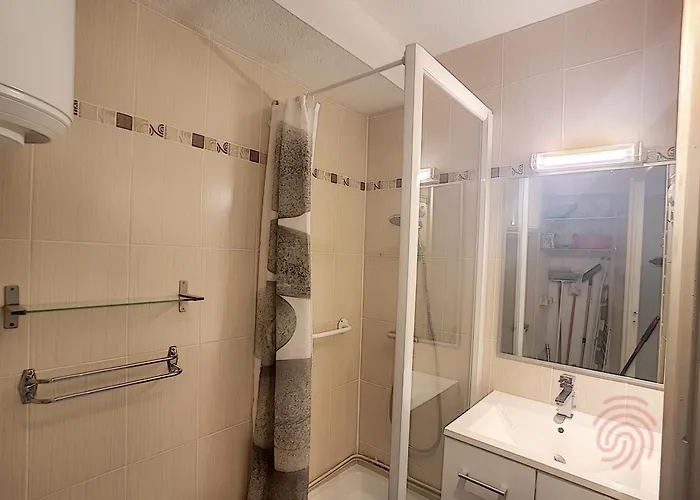 Renove Lamalou, Proche Thermes, Balcon, Animaux Admis, Parking Gratuit, Wifi Inclus - Fr-1-451-95